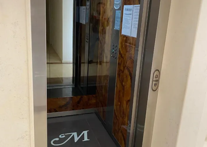 Lägenhetshotell Marvel Deluxe 3*